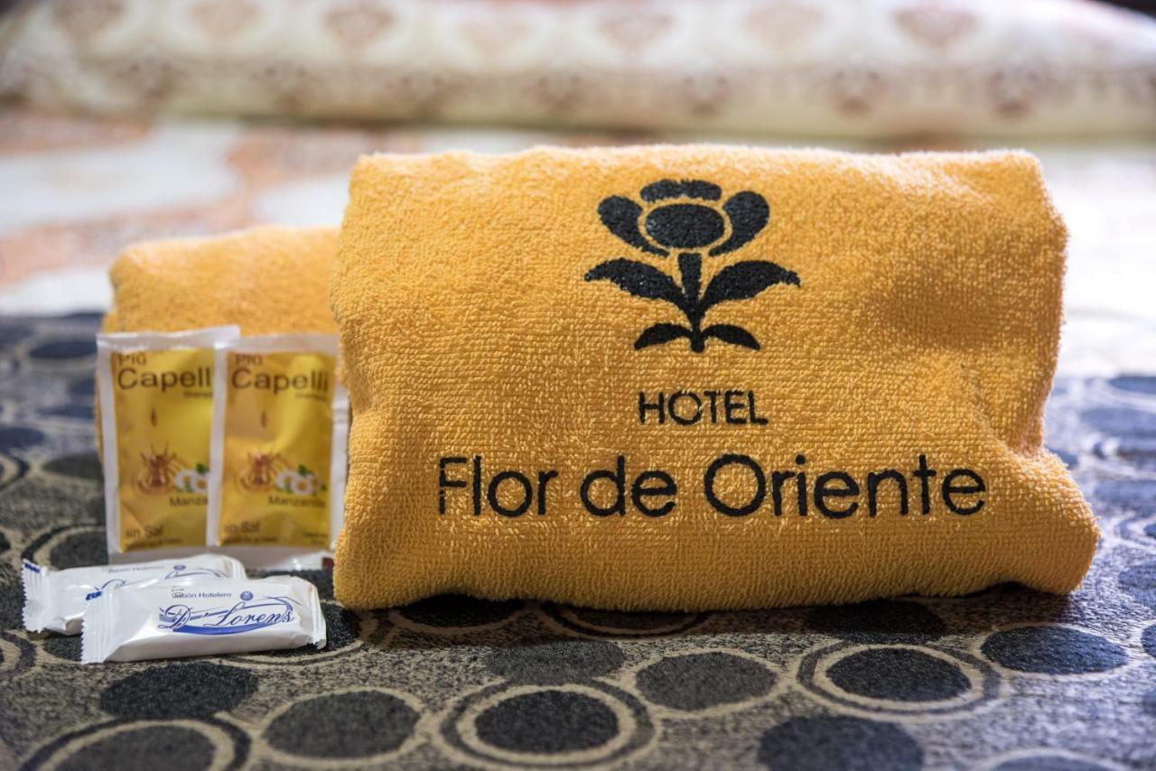 Hotel Flor De Oriente بانيوس المظهر الخارجي الصورة